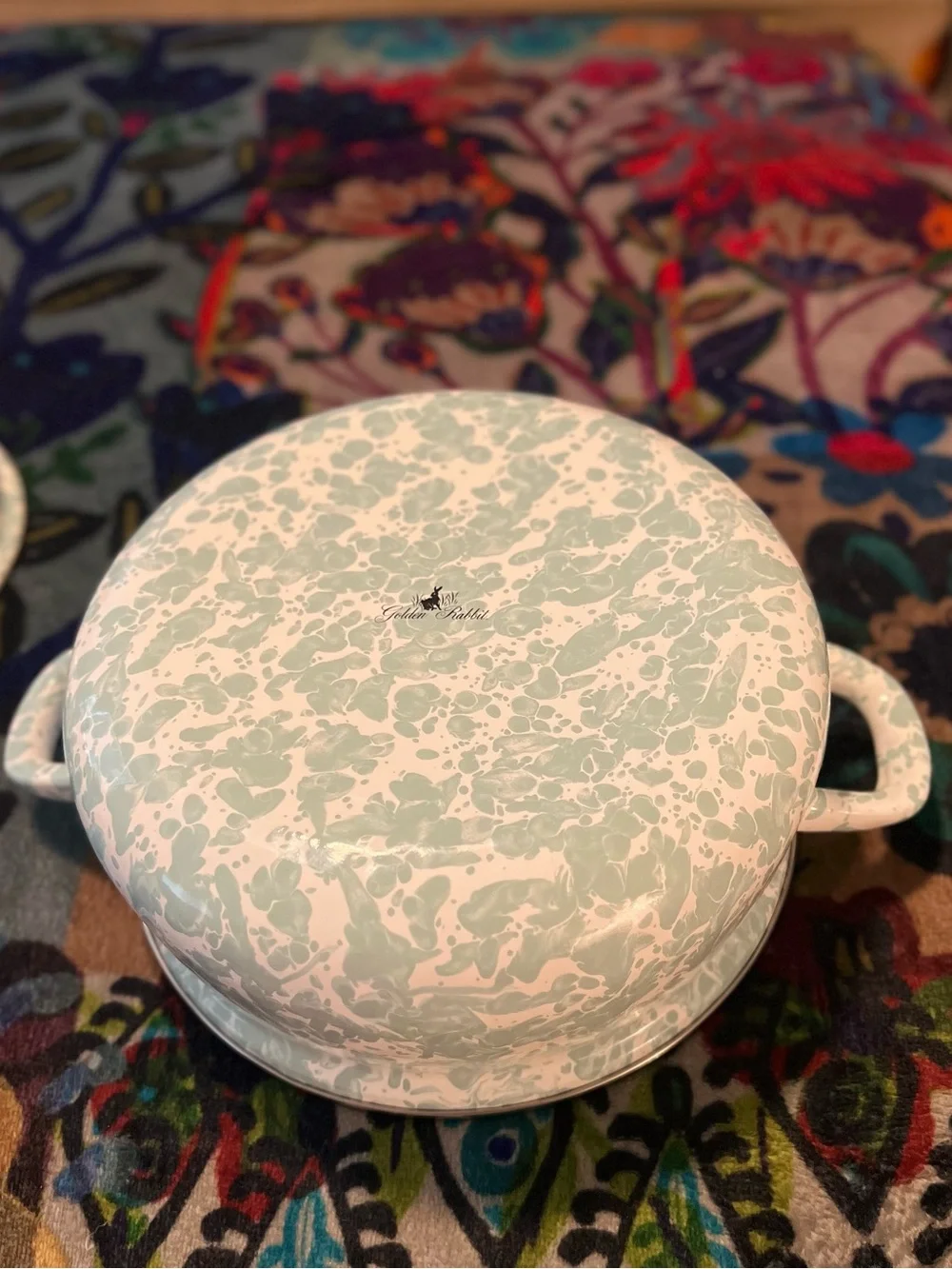 Golden Rabbit Light Blue Swirl Enamel Dutch Oven Pot with Lid 4 Qt - NEVER USED